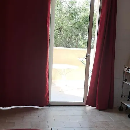 Hotel apartamentowy For Two Monolocali 3*